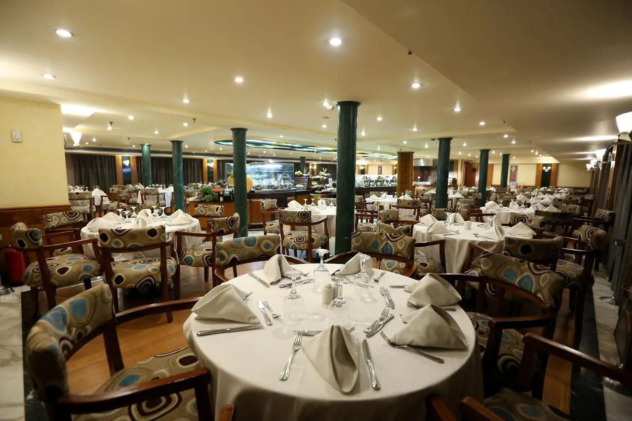 Ms Lady Mary Nile Cruise Egypt